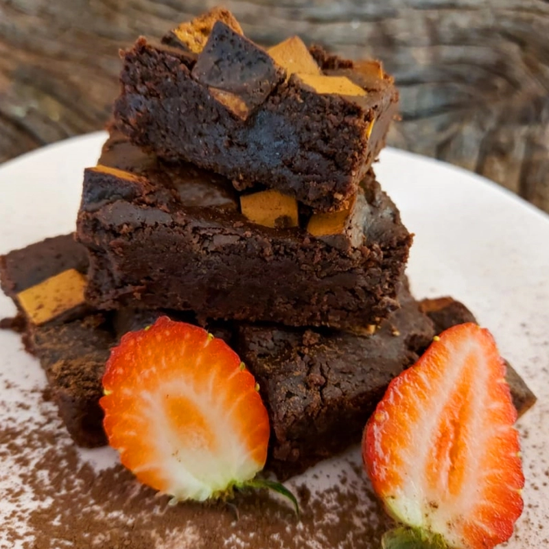 Brownie de Cacau e Café protéico zero açúcar